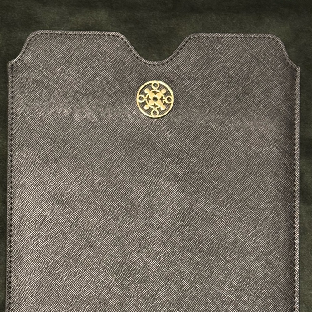 Frieda Rothman Ipad/Tablet Case - Picture 6 of 9